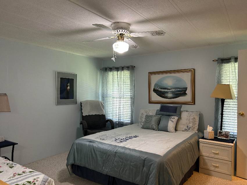 7907 Lakeshore Drive a Ellenton, FL Mobile or Manufactured Home for Sale